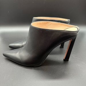 Gorgeous Stuart Weitzman high heel mules Camila